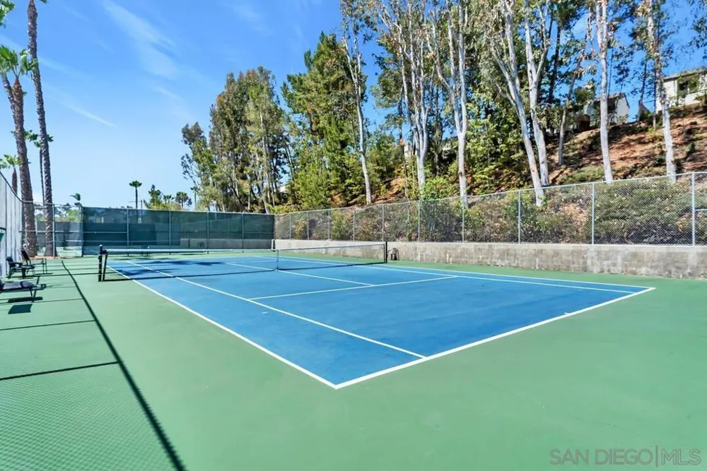 5734 Menorca Dr San Diego, CA 92124
