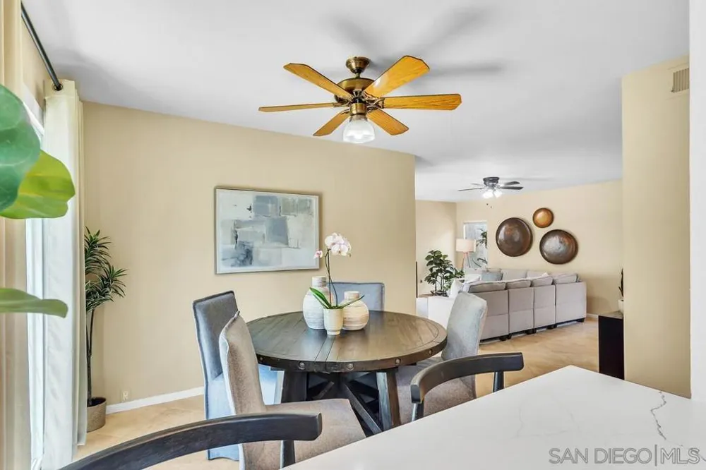 5734 Menorca Dr San Diego, CA 92124