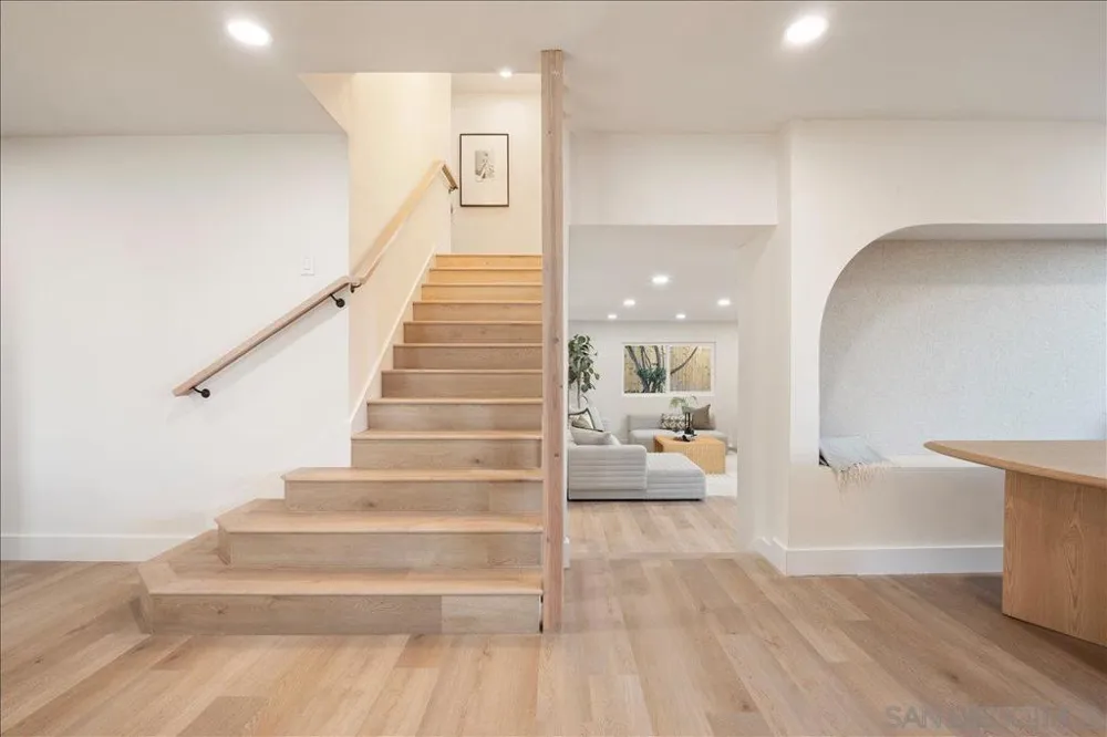 6268 Lance Place San Diego, CA 92120