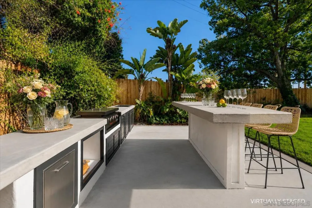 6268 Lance Place San Diego, CA 92120