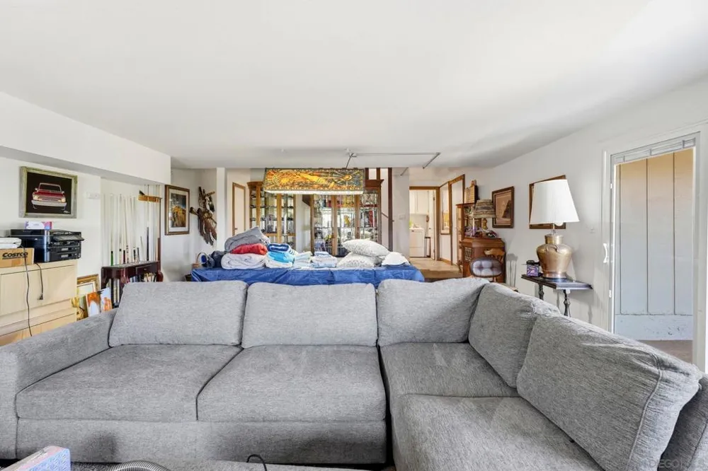 1049 Ranchito Court Alpine, CA 91901