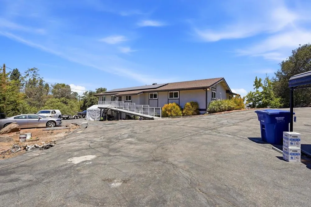 1049 Ranchito Court Alpine, CA 91901