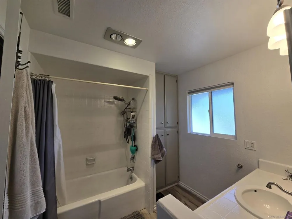 1049 Ranchito Court Alpine, CA 91901