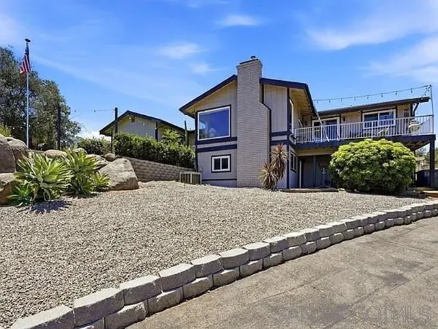 1049 Ranchito Court Alpine, CA 91901