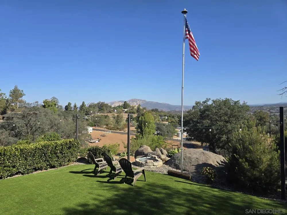 1049 Ranchito Court Alpine, CA 91901