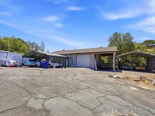 1049 Ranchito Court Alpine, CA 91901