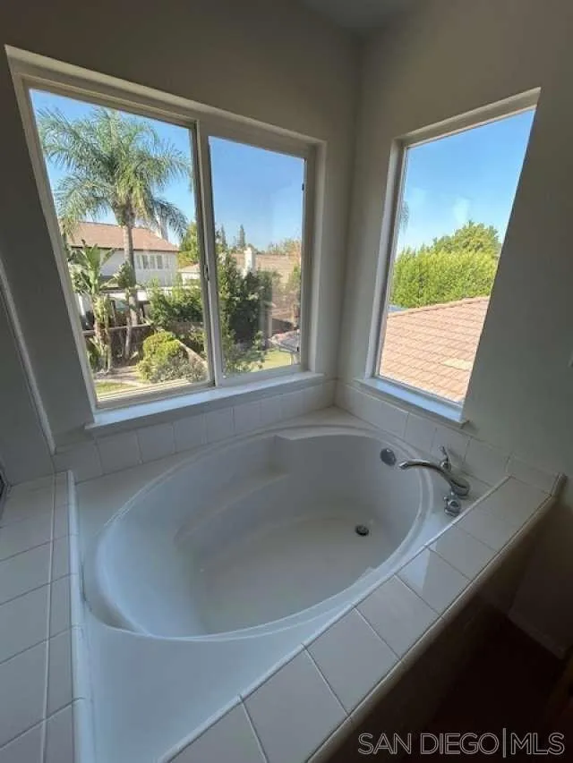 1586 Silver Cup CT Redlands, CA 92374