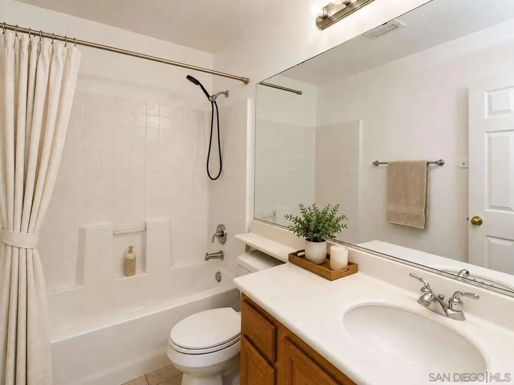 1586 Silver Cup CT Redlands, CA 92374