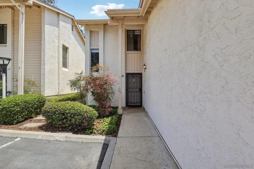 5455 Baltimore Dr #8 La Mesa, CA 91942