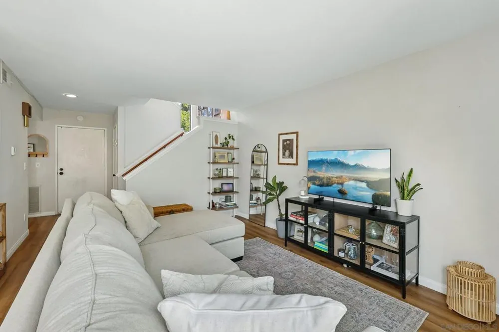 5455 Baltimore Dr #8 La Mesa, CA 91942