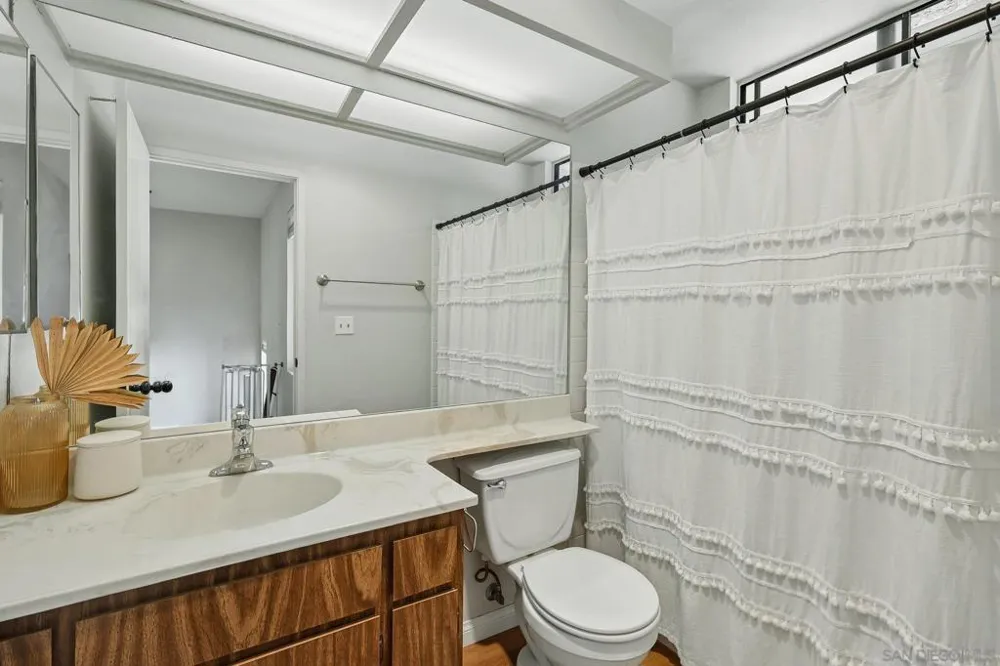 5455 Baltimore Dr #8 La Mesa, CA 91942