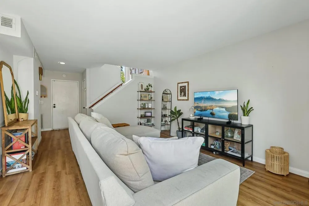 5455 Baltimore Dr #8 La Mesa, CA 91942