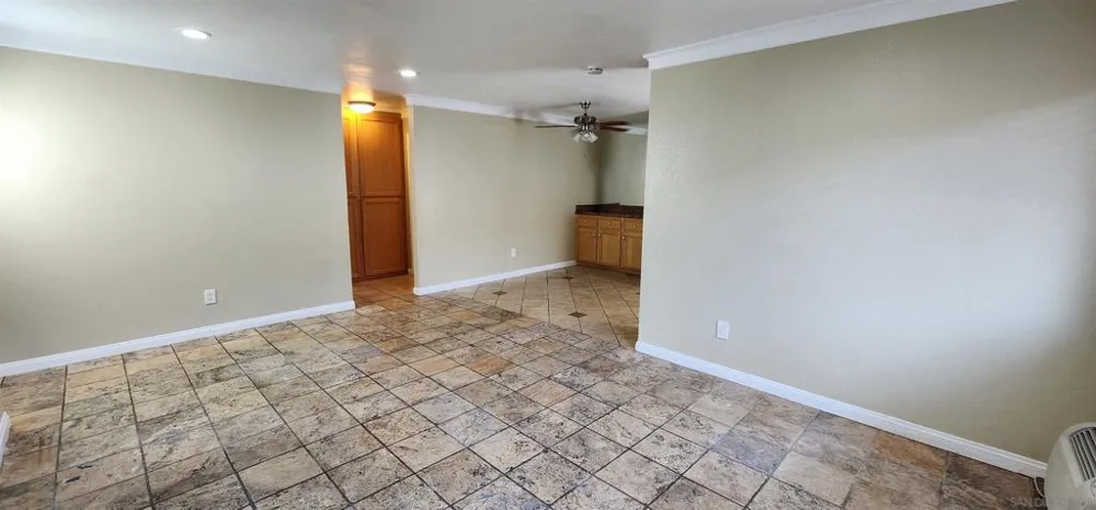 9860 Dale #A6 Spring Valley, CA 91977