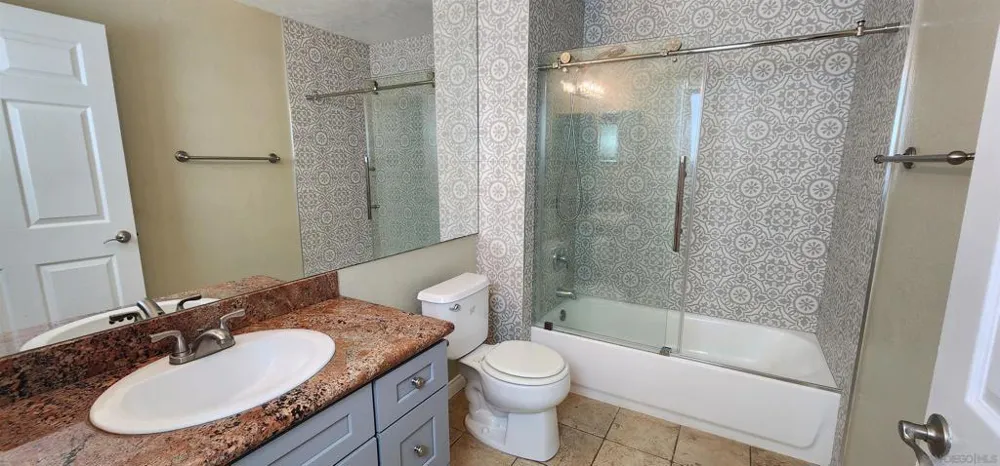 9860 Dale #A6 Spring Valley, CA 91977