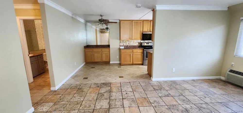 9860 Dale #A6 Spring Valley, CA 91977