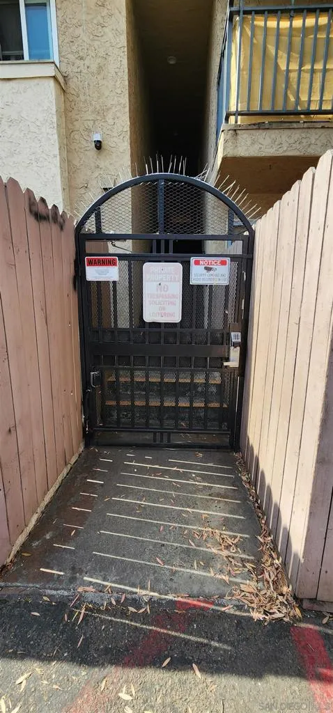 9860 Dale #A6 Spring Valley, CA 91977