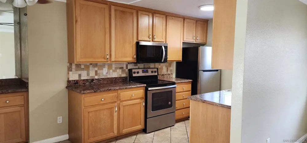 9860 Dale #A6 Spring Valley, CA 91977
