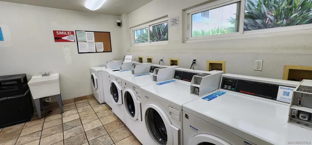 9860 Dale #A6 Spring Valley, CA 91977