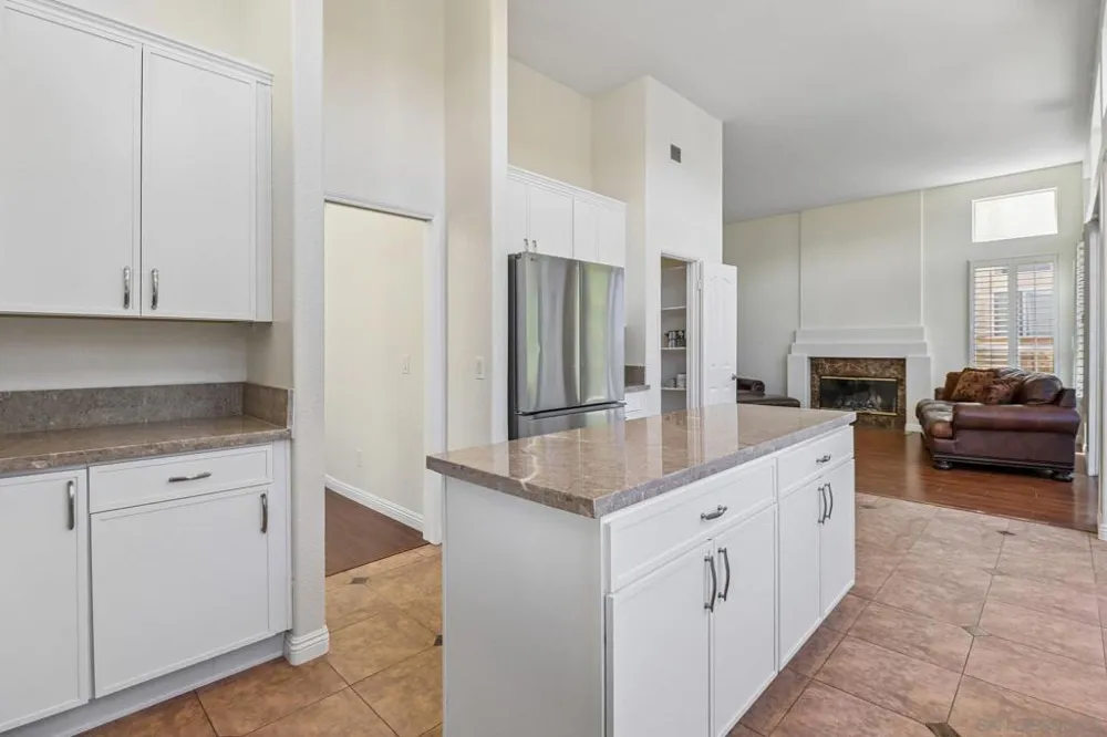 9432 Hito Court San Diego, CA 92129