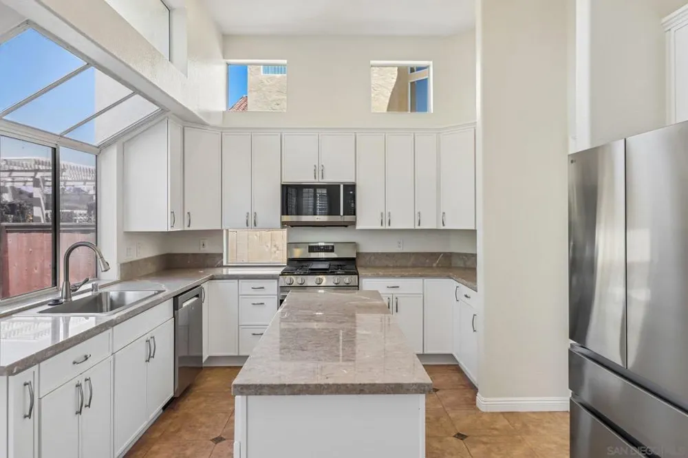 9432 Hito Court San Diego, CA 92129