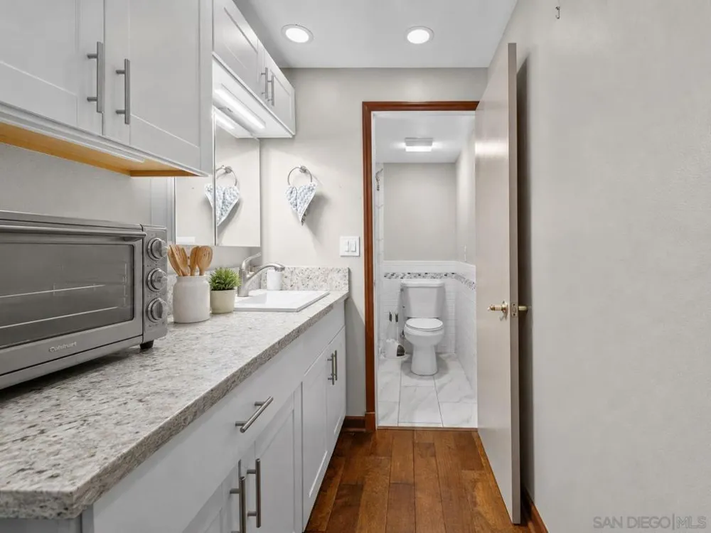 5430 Baltimore Dr #1 La Mesa, CA 91942