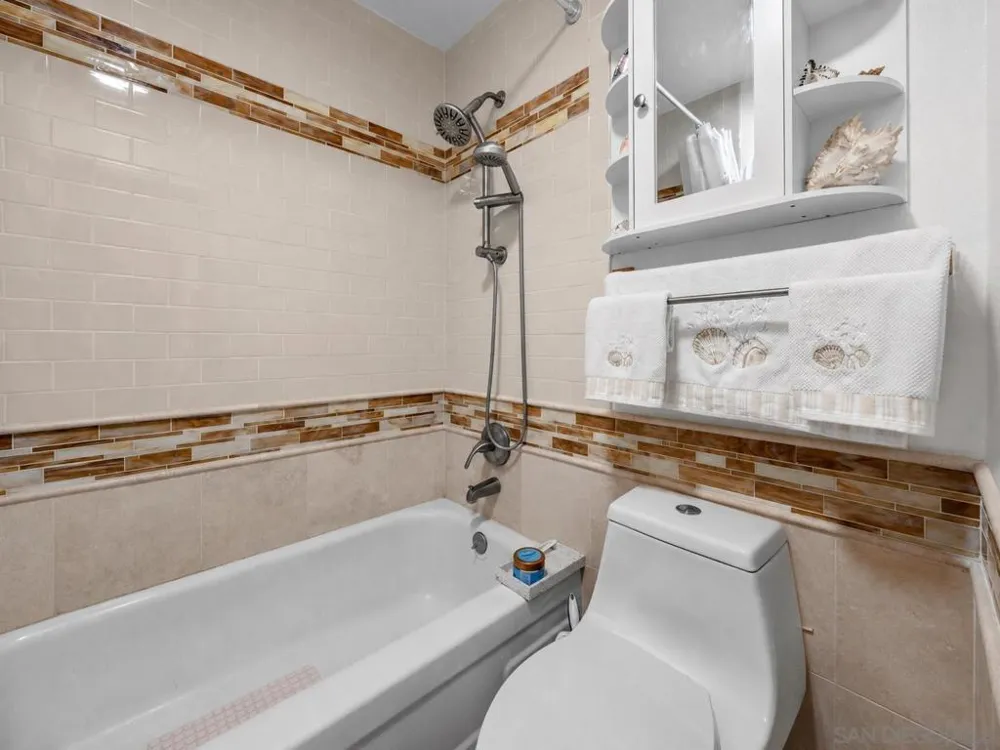 5430 Baltimore Dr #1 La Mesa, CA 91942