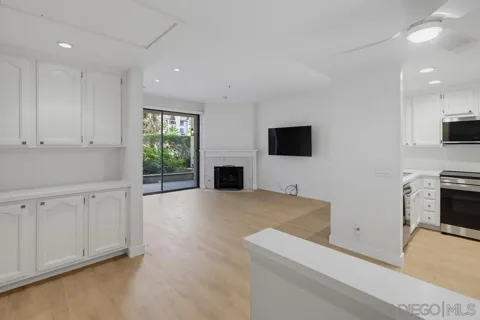 5865 Friars Rd #3104