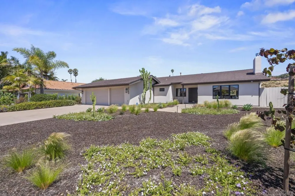 2260 Calle Tiara La Jolla, CA 92037