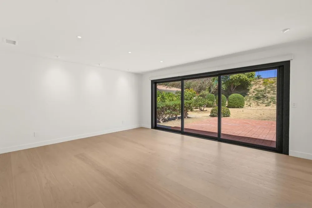 2260 Calle Tiara La Jolla, CA 92037