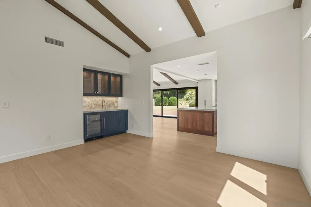 2260 Calle Tiara La Jolla, CA 92037