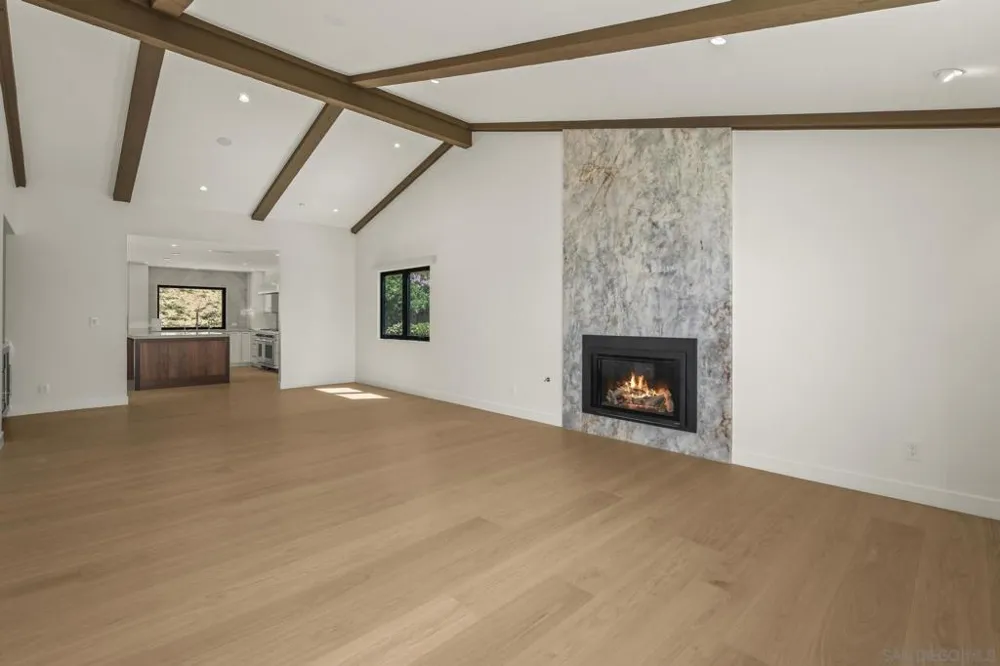 2260 Calle Tiara La Jolla, CA 92037