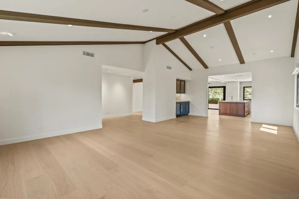 2260 Calle Tiara La Jolla, CA 92037