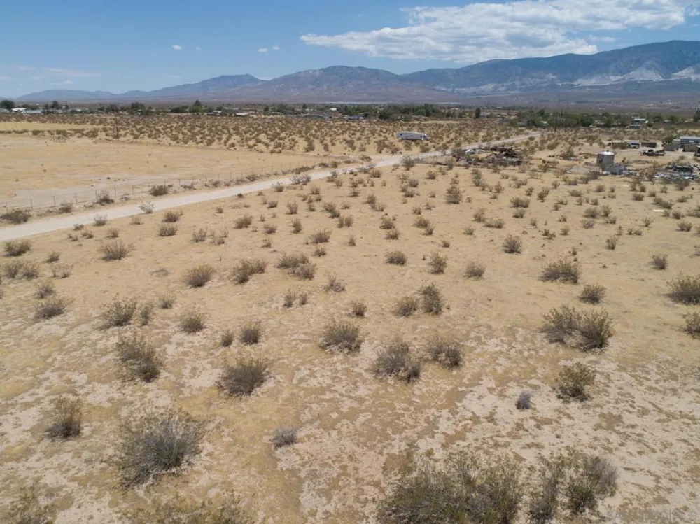 Colby St, Lucerne Valley, CA 92356