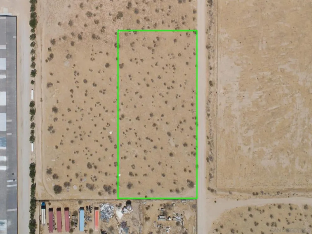 Colby St, Lucerne Valley, CA 92356