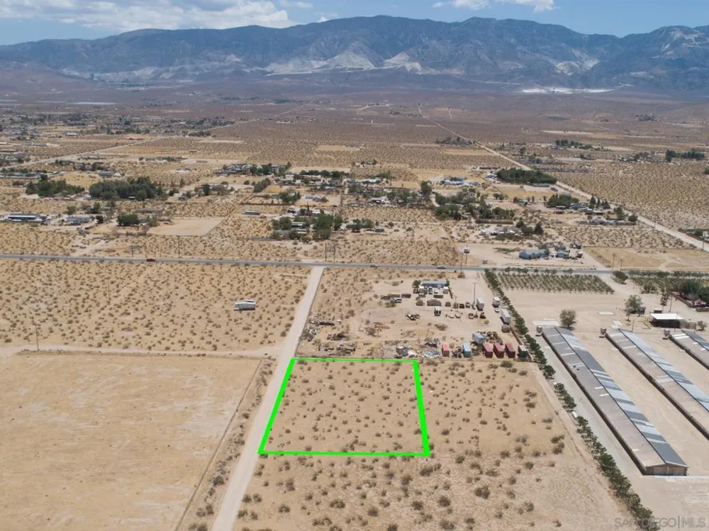 Colby St, Lucerne Valley, CA 92356