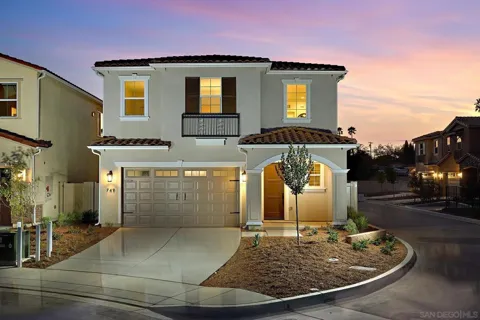 749 Michael Ct