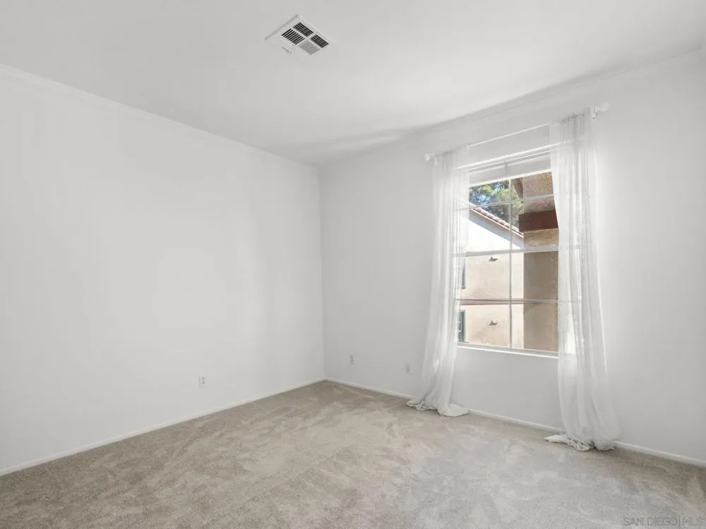 10830 Sabre Hill #202 San Diego, CA 92128