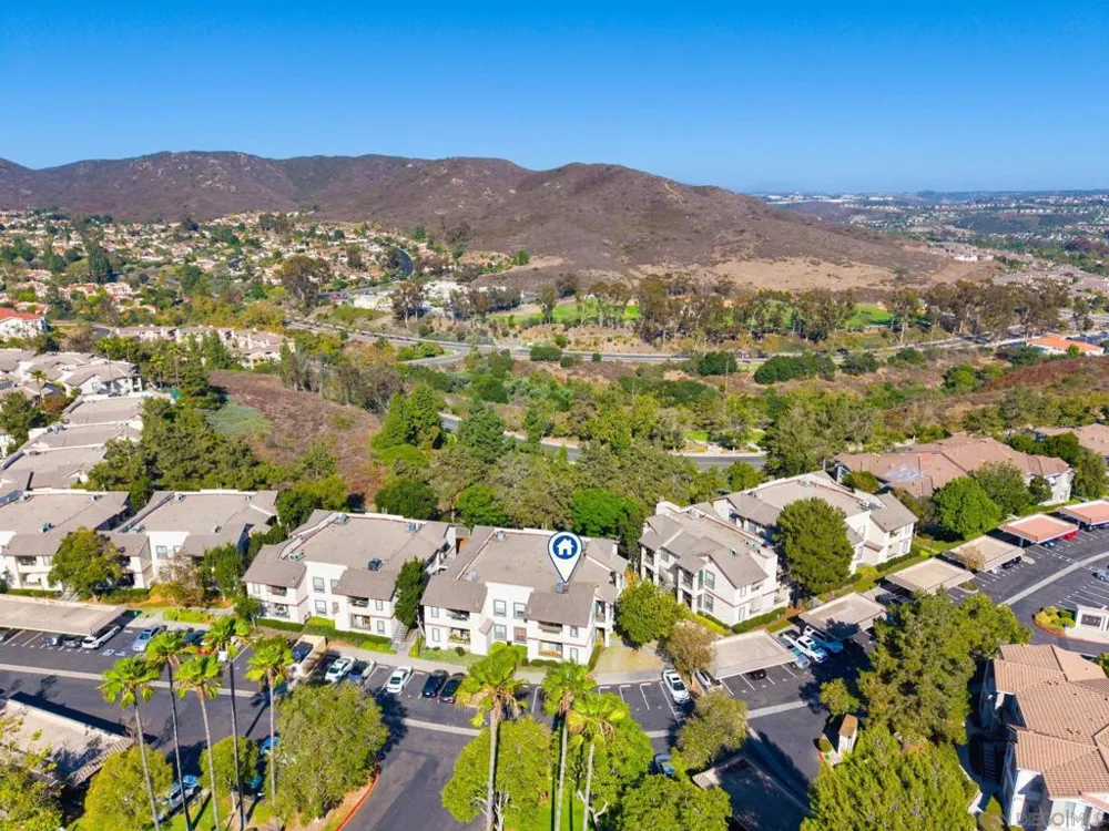10830 Sabre Hill #202 San Diego, CA 92128