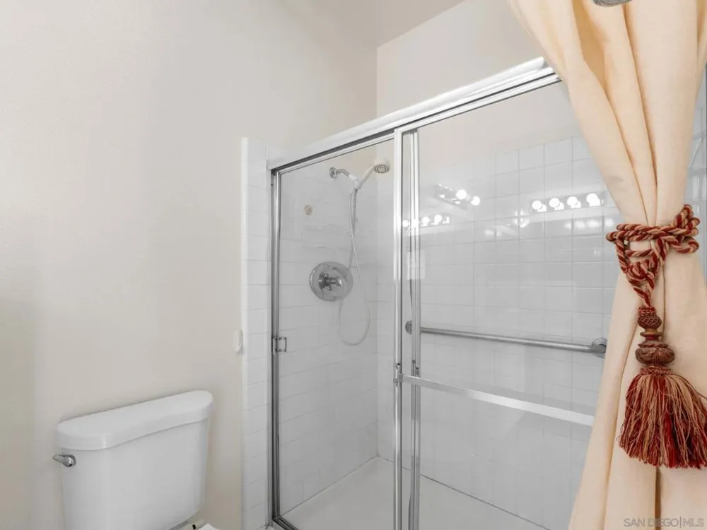 10830 Sabre Hill #202 San Diego, CA 92128