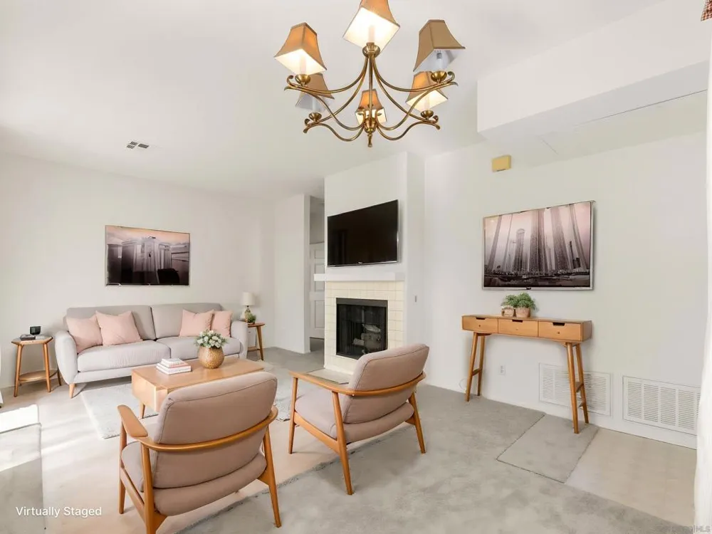 10830 Sabre Hill #202 San Diego, CA 92128
