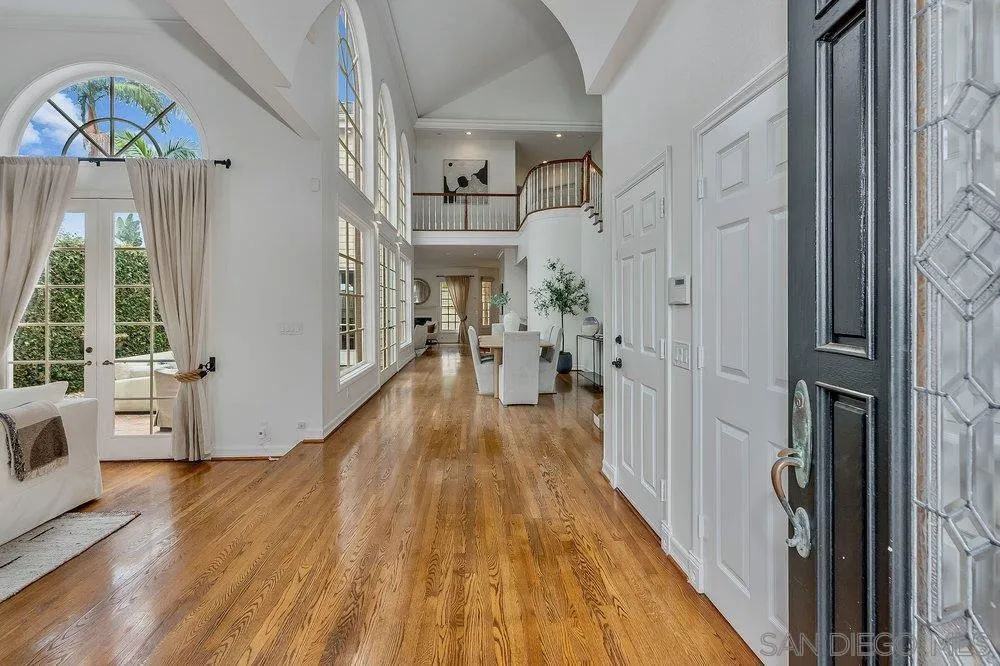 358 Belvedere St La Jolla, CA 92037
