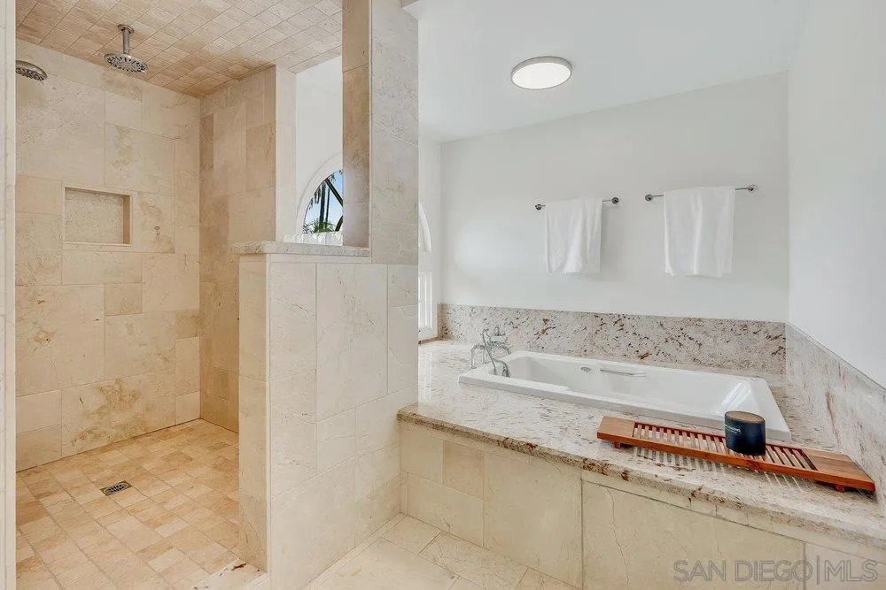 358 Belvedere St La Jolla, CA 92037