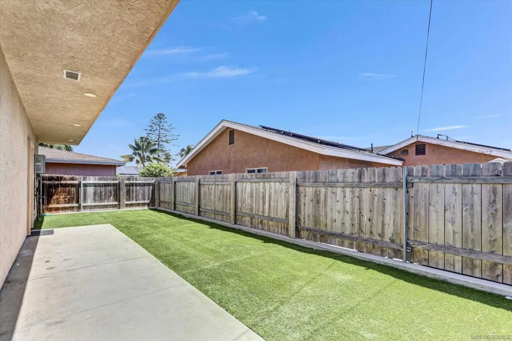 946 11Th Imperial Beach, CA 91932