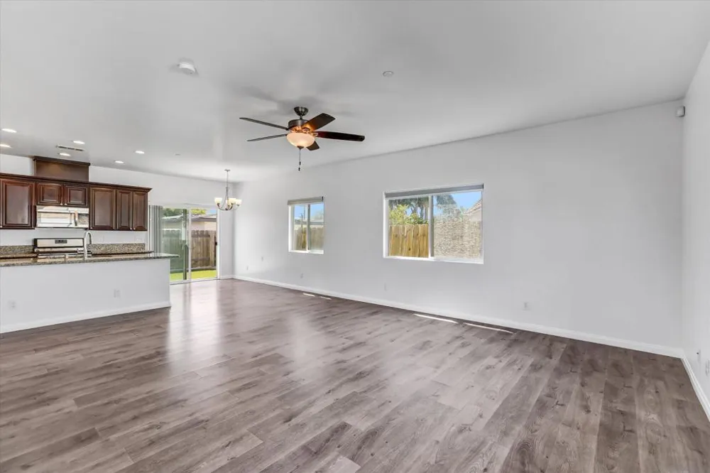 946 11Th Imperial Beach, CA 91932
