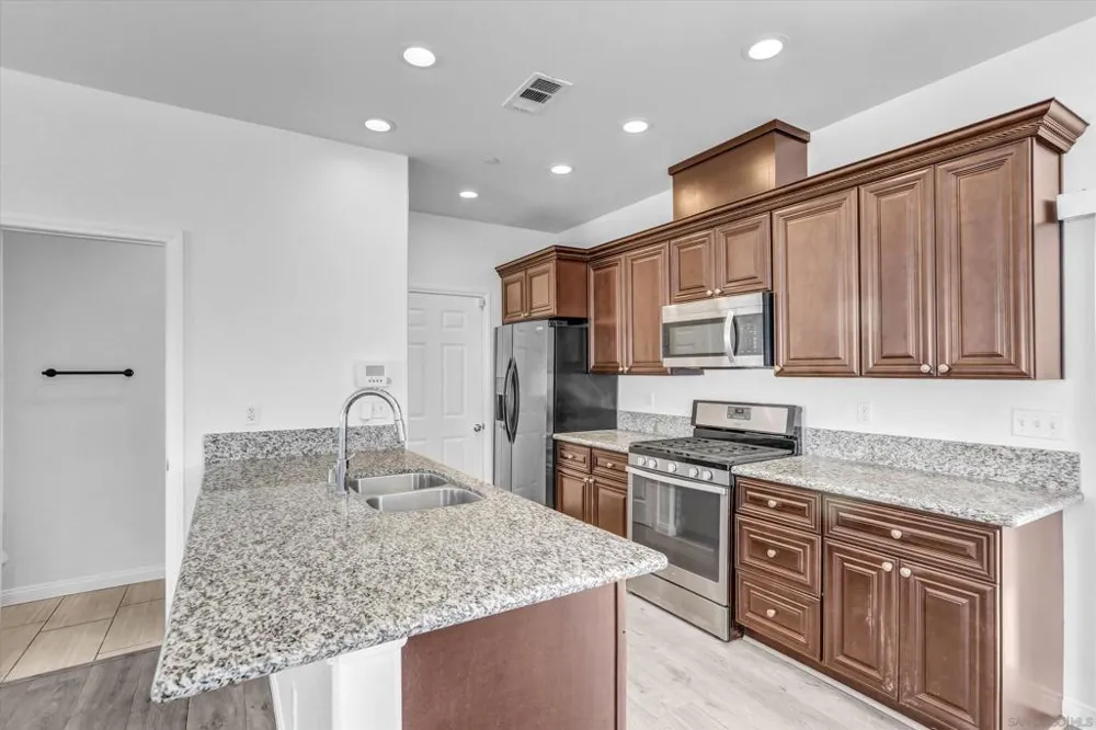 946 11Th Imperial Beach, CA 91932