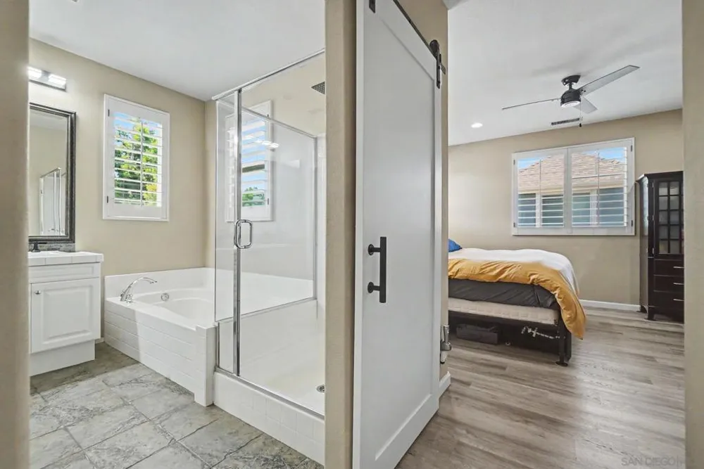 73 Westwind Dr Tustin, CA 92782