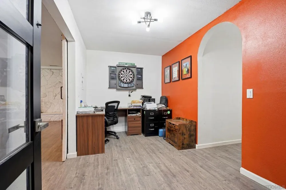 1315 Hillcrest Dr Alpine, CA 91901