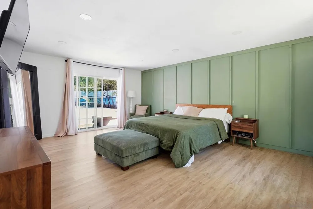 1315 Hillcrest Dr Alpine, CA 91901