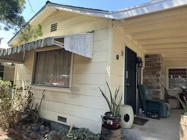 3106 Menlo Ave. San Diego, CA 92105