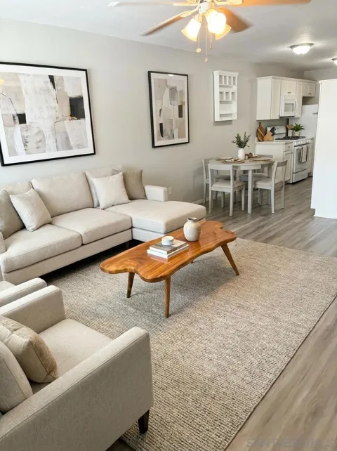 150 E Lakeshore #38